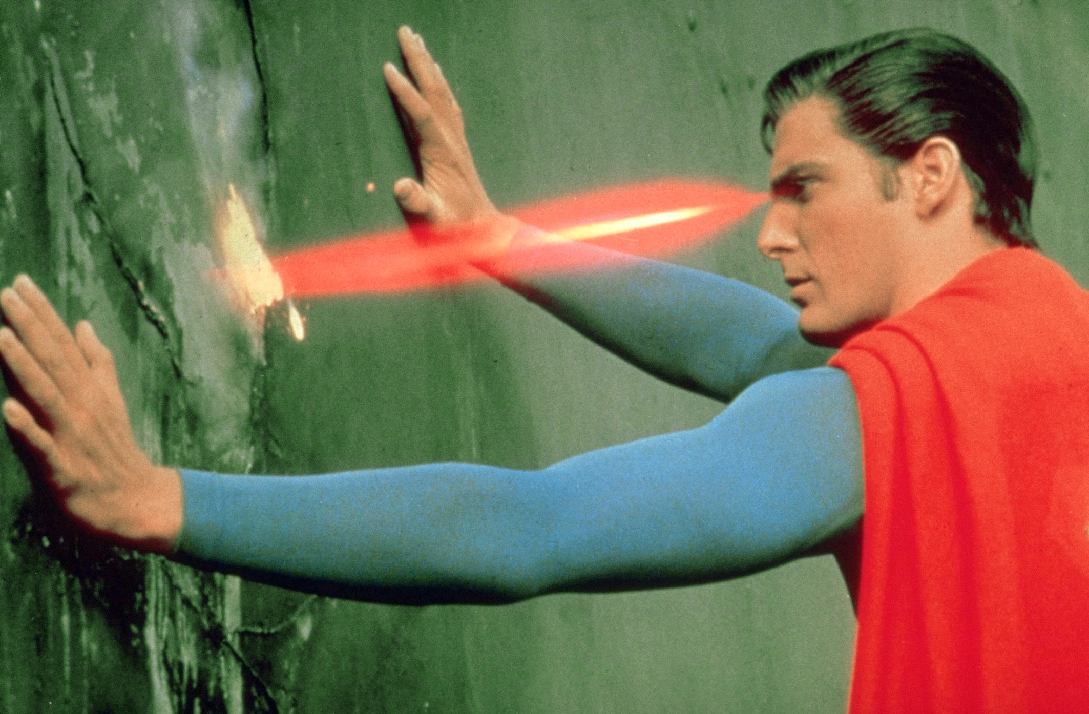 Image du film Superman III d9e4f42e-4428-4b47-ae9d-07b74bd27f3b