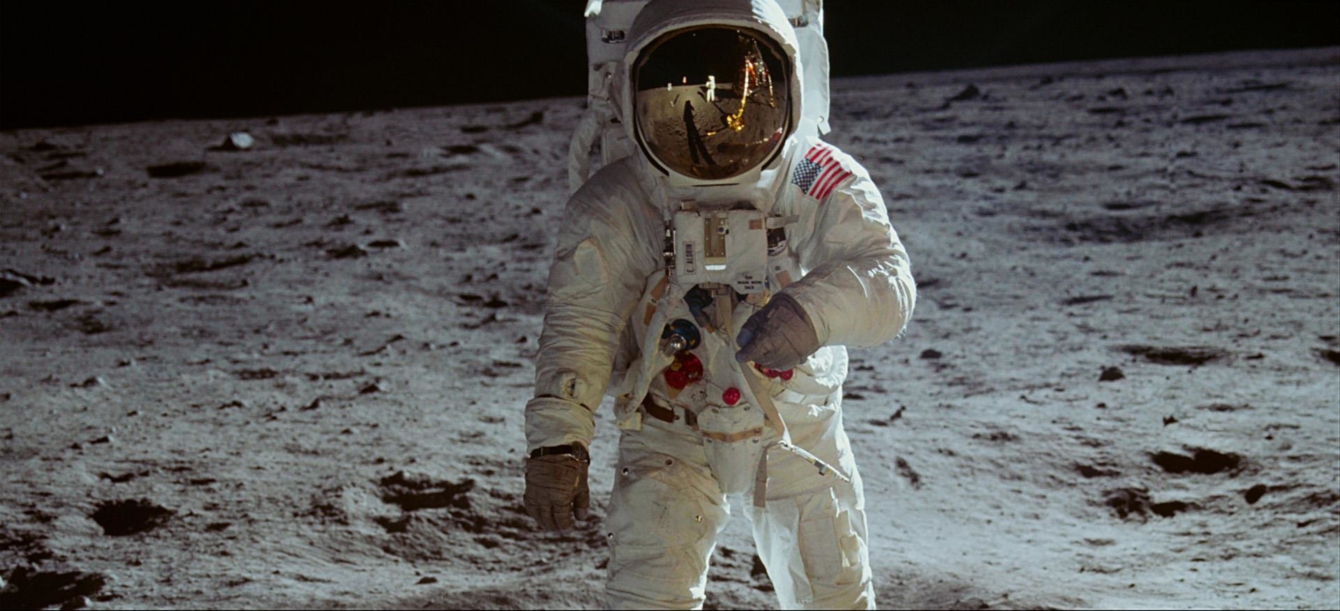 Image du film Apollo 11 b0f101d2-733a-4afb-b73d-20b1e98c0c21