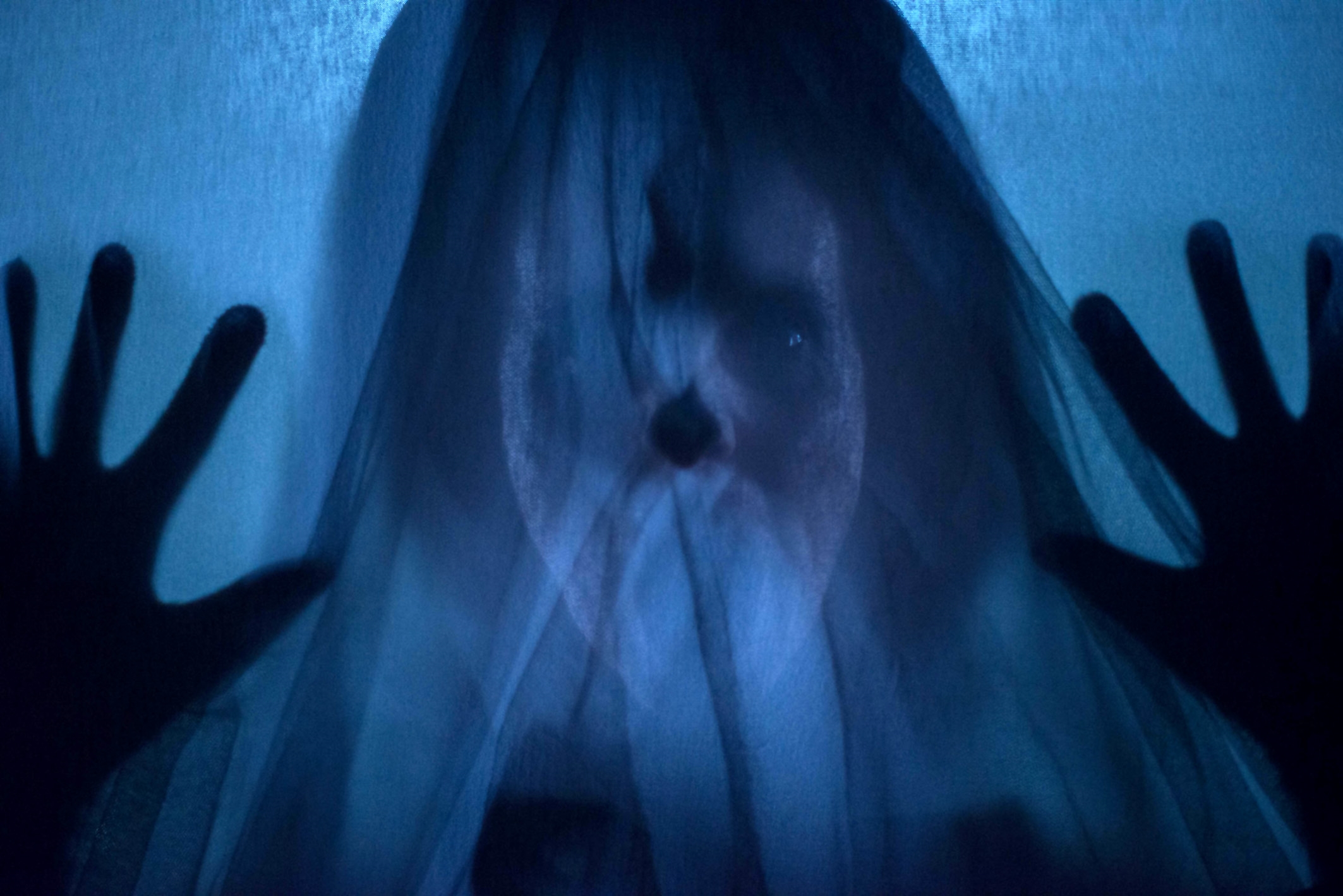 Image du film La Dame en noir 2 : l'ange de la mort d8535863-7ffd-4ad8-8d96-d4652a5d4faf