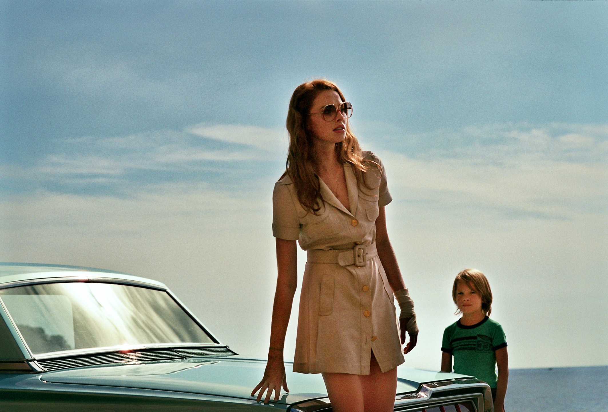 Image du film La Dame dans l'auto avec des lunettes et un fusil 0b336084-e2f6-4aeb-ac60-f293972a721c