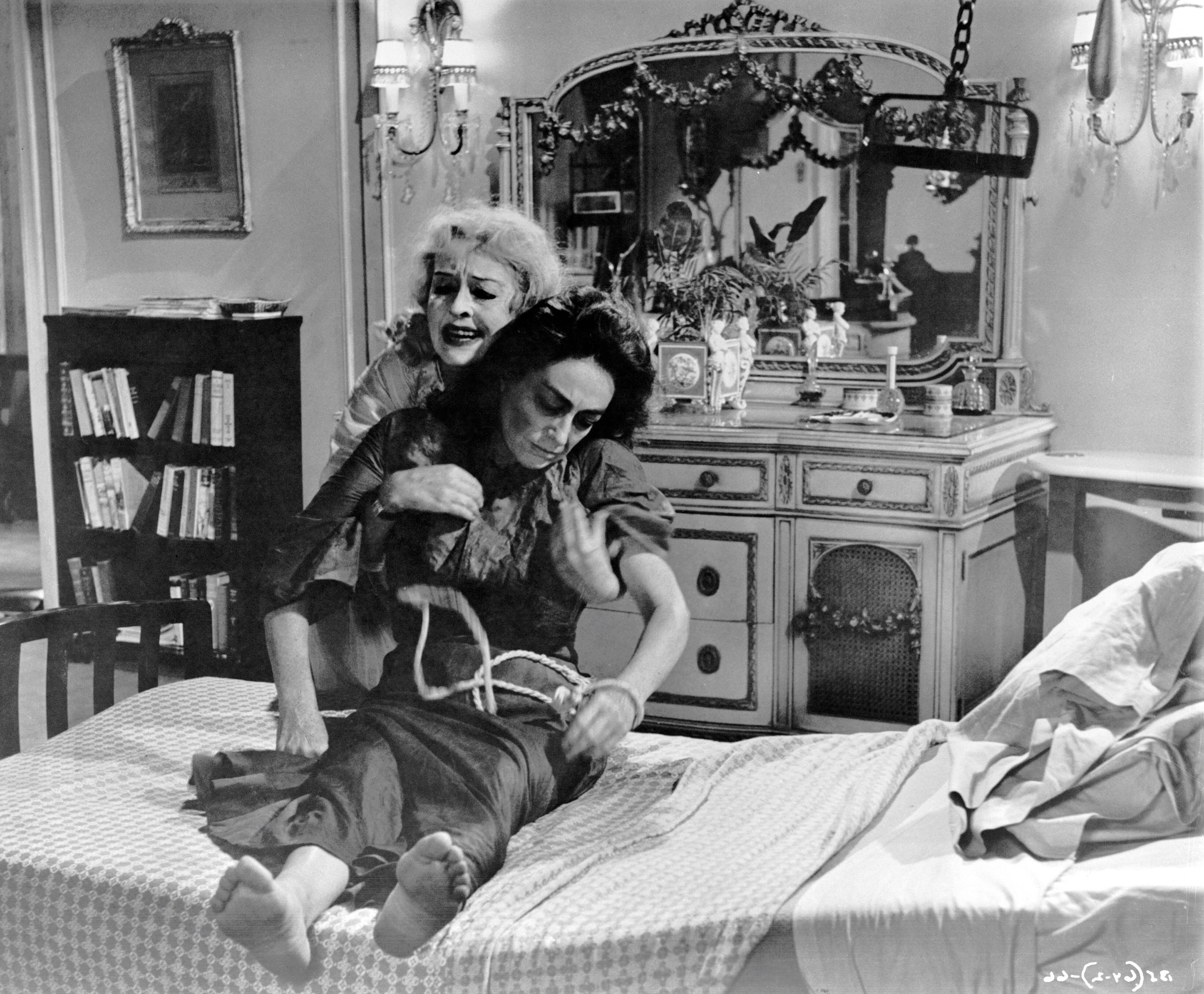 Image du film Qu'est-il arrivé à Baby Jane ? 1bc56728-0405-41fc-8b35-9a0db6d7a21d