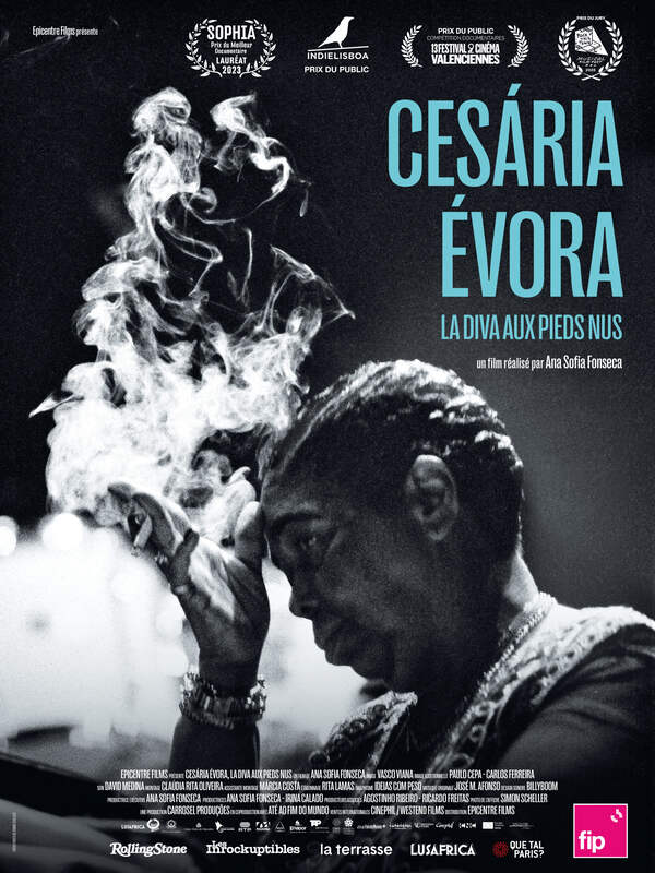 Affiche du film Cesária Évora, la diva aux pieds nus 194063